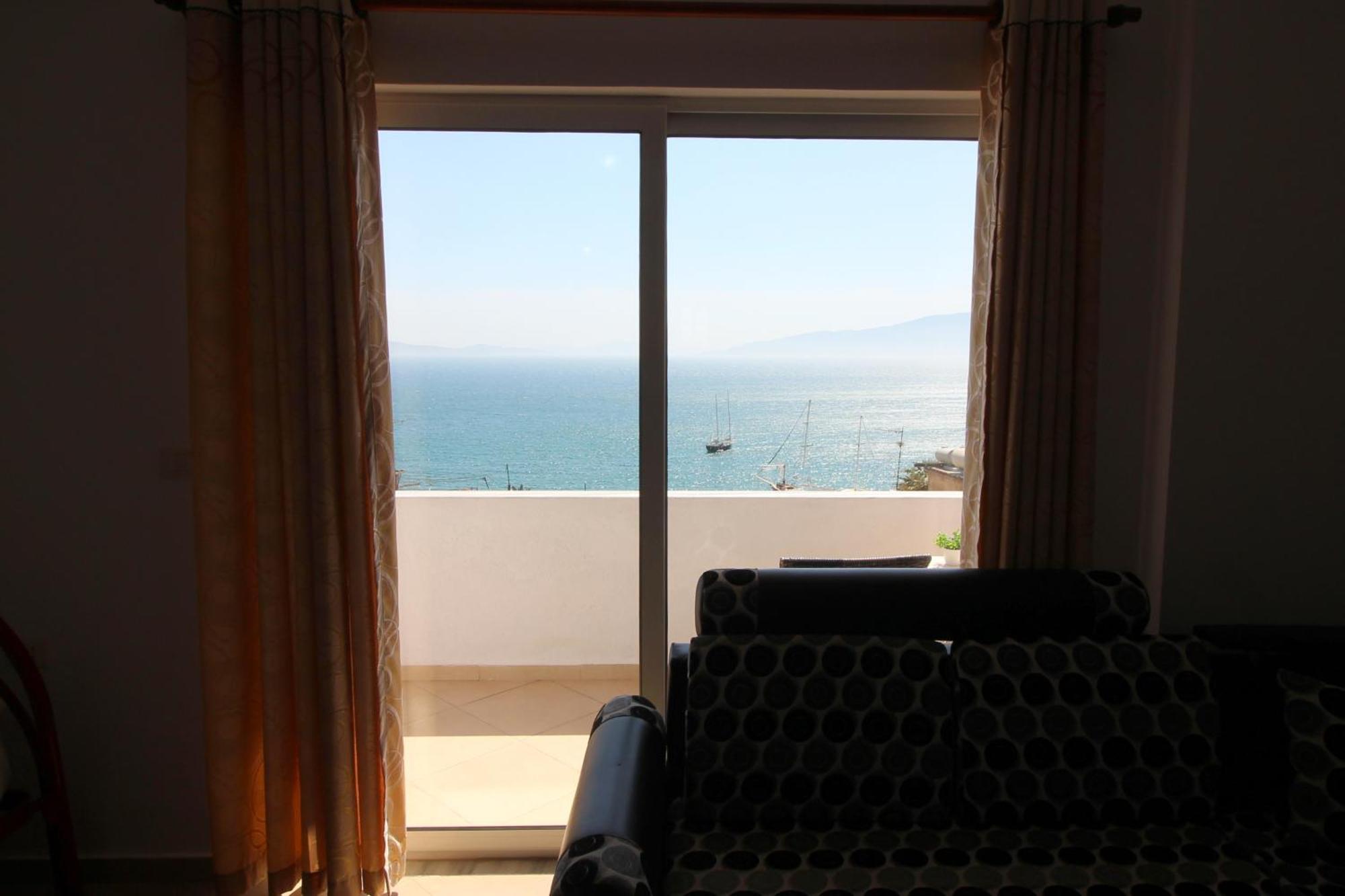 July Seaview Apartments Sarandë Eksteriør bilde
