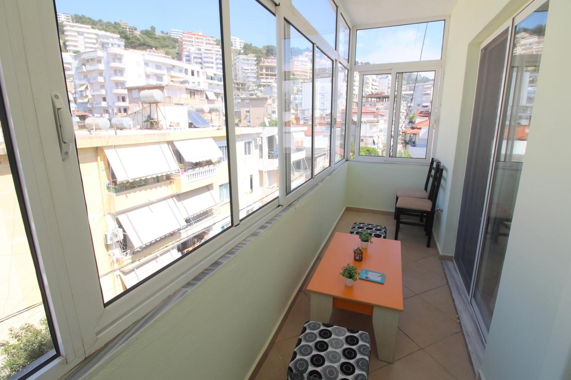 July Seaview Apartments Sarandë Eksteriør bilde